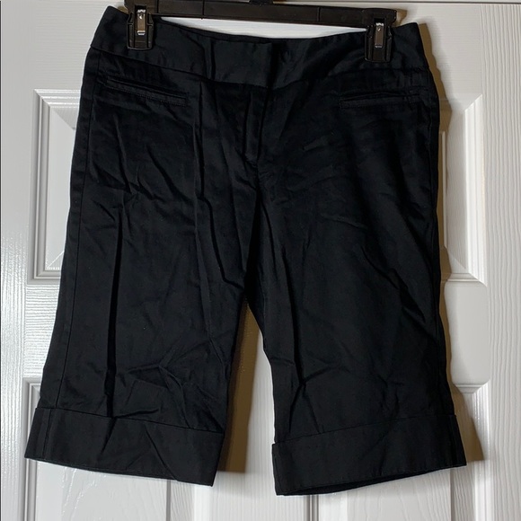 knee length bermuda shorts